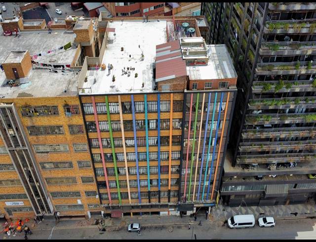 8,000M² APARTMENT BLOCK FOR SALE IN NEW DOORNFONTEIN